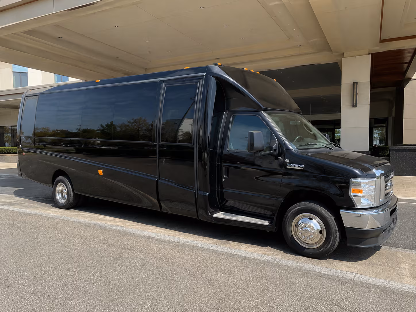 toledo concert party bus rental