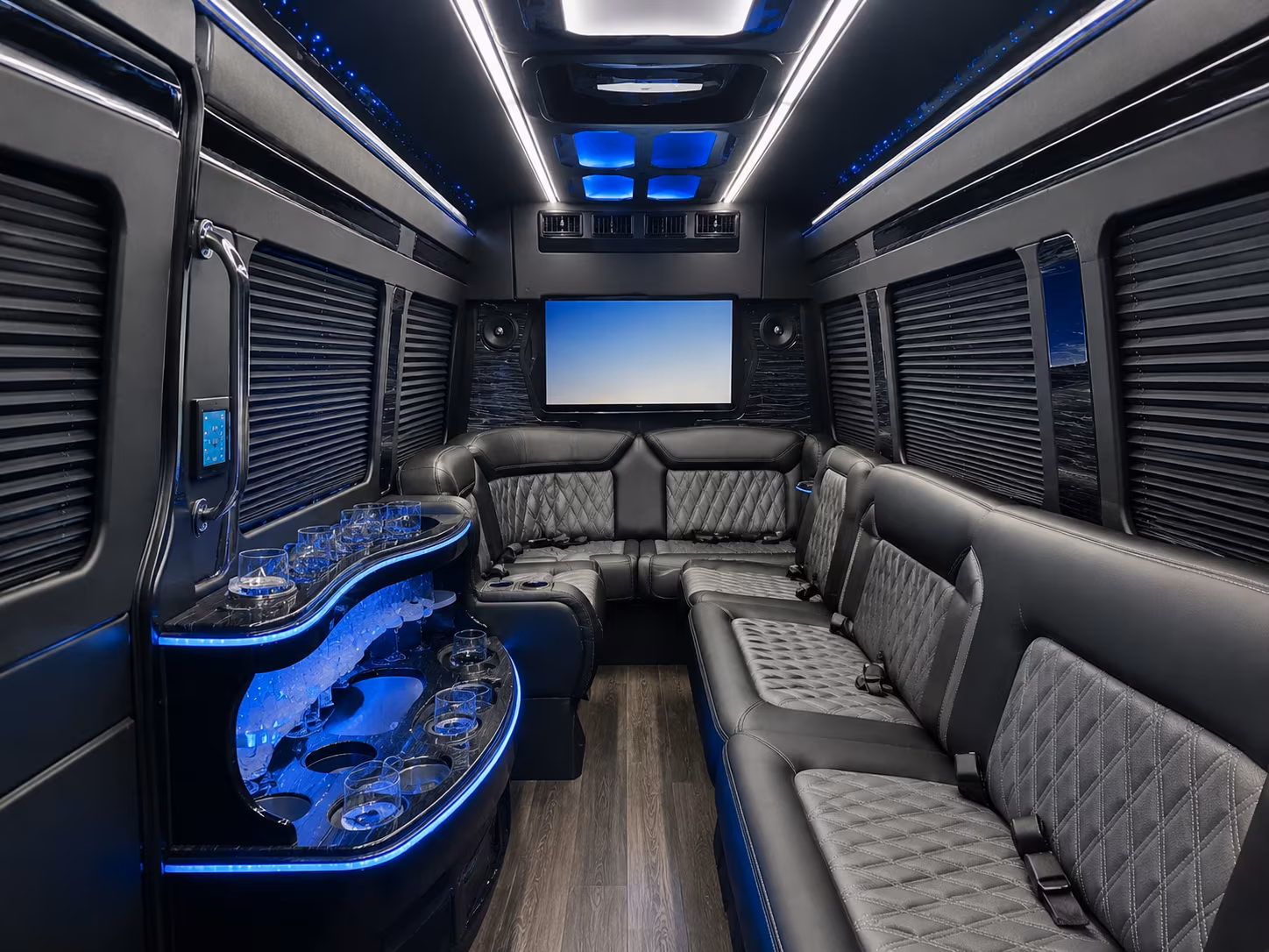 wedding guest buses for toledo museum of art and pinnacle events